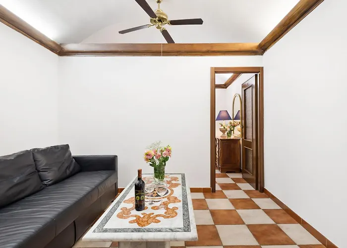 Campitelli 9 - Loft In Ancient Apartment Rom