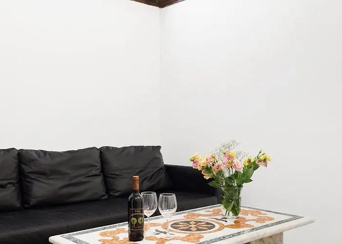 Campitelli 9 - Loft In Ancient Apartment *